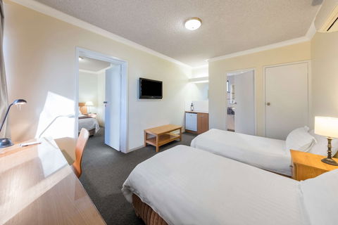 Best Western Governor Gipps Motor Inn - Mackay Tourism 6