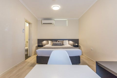 Dawson Motor Inn - Mackay Tourism 7