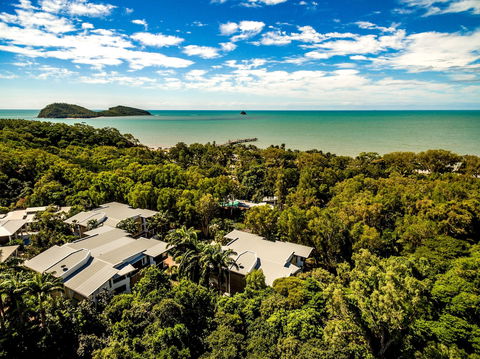 Sanctuary Palm Cove - Mackay Tourism 0