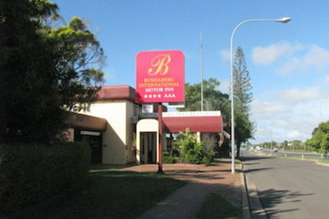 Bundaberg International Motor Inn - Mackay Tourism 0