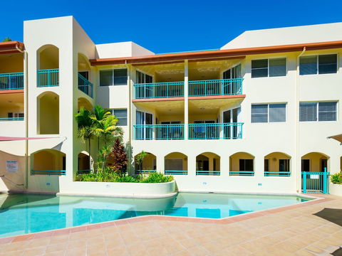Shingley Beach Resort - Mackay Tourism 1