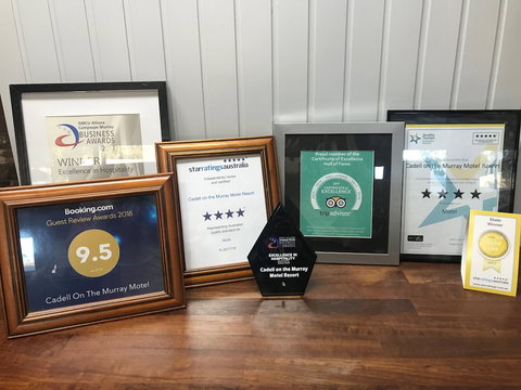 Cadell On The Murray Motel Resort - Mackay Tourism 4