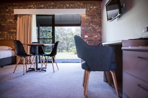 Cadell On The Murray Motel Resort - Mackay Tourism 5