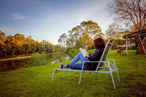 Cadell On The Murray Motel Resort - Mackay Tourism 1