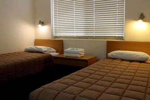 Armidale Motel - Mackay Tourism 3
