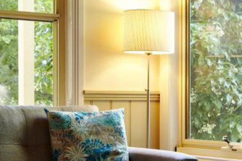 Alpine Valley Cottages - Mackay Tourism 5