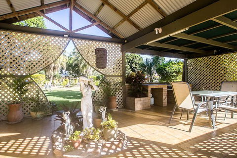 Iluka Motel - Mackay Tourism 1