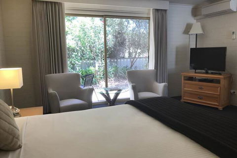 Nagambie Motor Inn - Mackay Tourism 4
