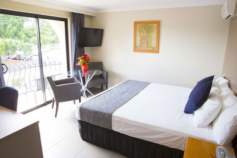Lismore City Motor Inn - Mackay Tourism 6