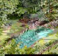 Narrows Escape Rainforest Retreat - Mackay Tourism
