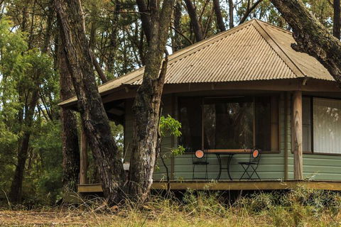 Federation Gardens & Possums Hideaway - Mackay Tourism 1