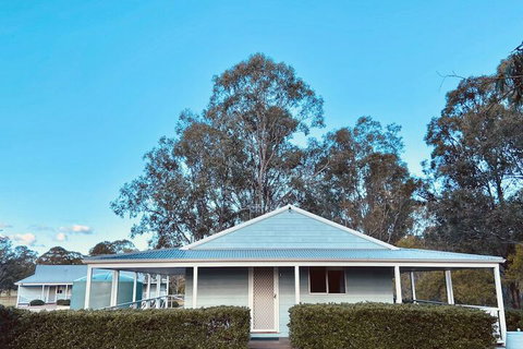 Pokolbin Village - Mackay Tourism 2