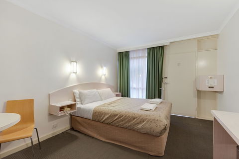 Alexander Motor Inn & Apartments - Mackay Tourism 6