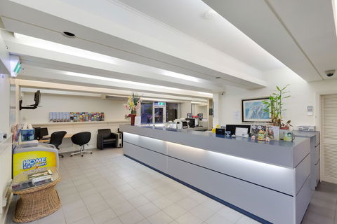 Alexander Motor Inn & Apartments - Mackay Tourism 3