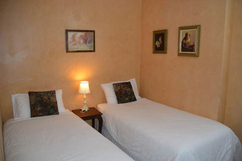 Apartments At York Mansions - Mackay Tourism 4