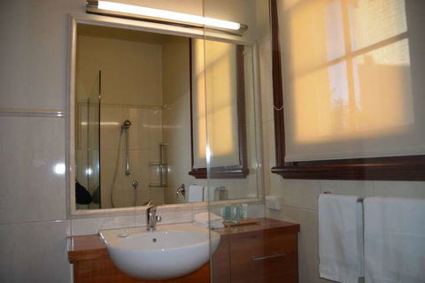 Apartments At York Mansions - Mackay Tourism 3