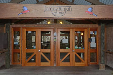 Jemby Rinjah Eco Lodge - Mackay Tourism 2