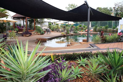 Island Leisure Resort - Mackay Tourism 5