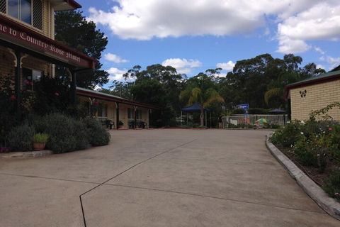 Country Rose Motel Warwick - Mackay Tourism 1