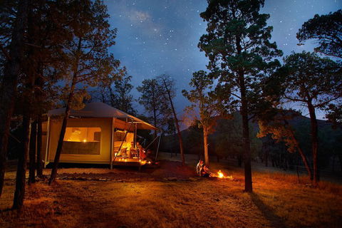 Wilpena Pound Resort - Mackay Tourism 2