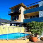 Caribbean Motel - Mackay Tourism 0