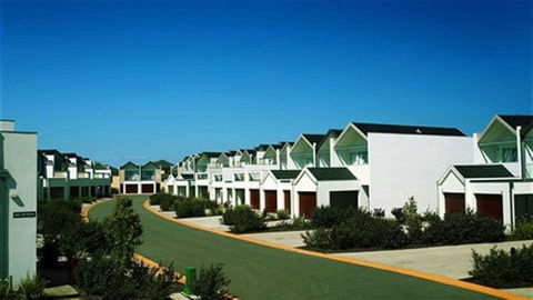 Quest Sanctuary Lakes - Mackay Tourism 3