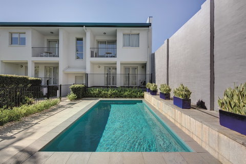 Adina Apartment Hotel Sydney Chippendale - Mackay Tourism 2