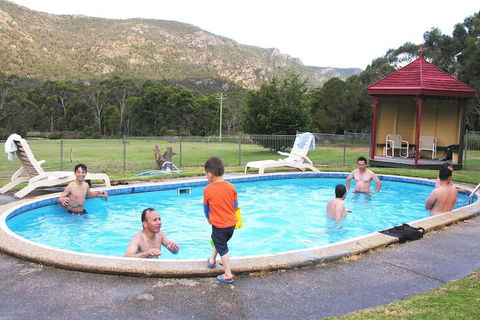 The Grampians Motel & The Views Restaurant - Mackay Tourism 2