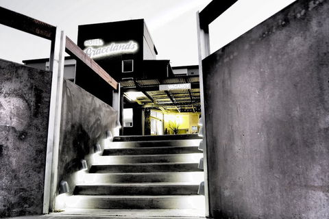 Hotel Gracelands - Mackay Tourism 1