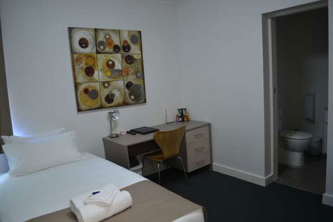 Hotel Gracelands - Mackay Tourism 5