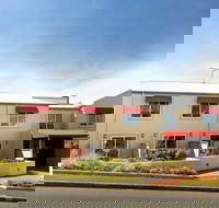 Hampden at Battery Point Apartments - Mackay Tourism