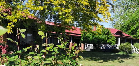 Acheron Valley Country Estate - Mackay Tourism 0