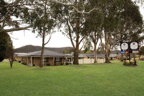 Zig Zag Motel - Mackay Tourism 0