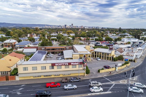 Scottys Motel - Mackay Tourism 1