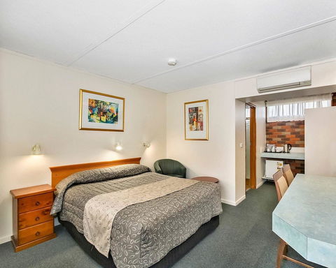Comfort Inn Cedar Lodge - Mackay Tourism 4