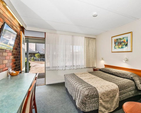 Comfort Inn Cedar Lodge - Mackay Tourism 5