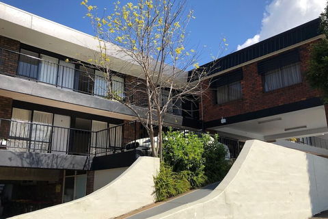 Matador Motor Inn - Mackay Tourism 4