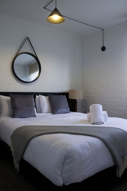 Davis Avenue Apartments - Mackay Tourism 3