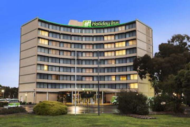Melbourne Airport VIC Mackay Tourism
