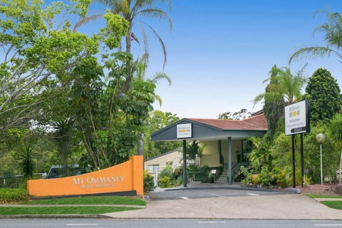 Mt Ommaney Hotel Apartments - Mackay Tourism 2