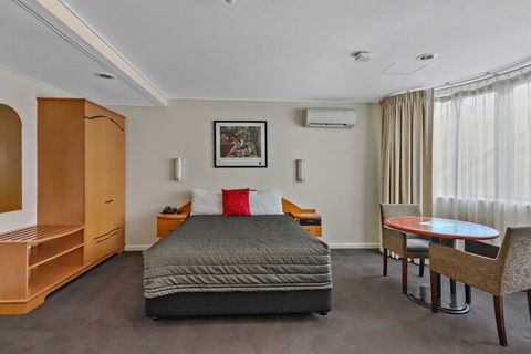 Morgans Boutique Hotel - Mackay Tourism 4