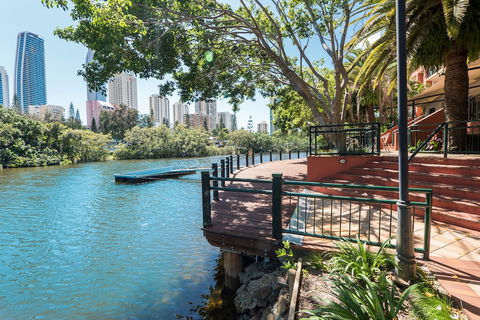 Paradise Island Resort - Mackay Tourism 4