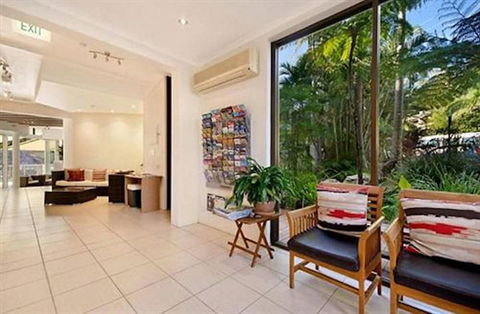 Noosa International Resort - Mackay Tourism 3