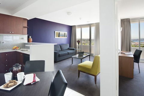 Park Regis Concierge Apartments - Mackay Tourism 7