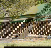 Overlander Homestead Motel - Mackay Tourism
