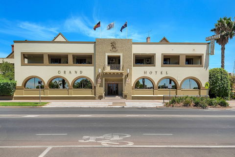 Quality Hotel Mildura Grand - Mackay Tourism 2