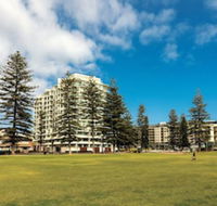 Oaks Glenelg Liberty Suites - Mackay Tourism
