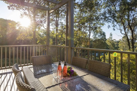 Oaks Cypress Lakes Resort - Mackay Tourism 4