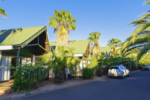 Desert Palms Alice Springs - Mackay Tourism 0