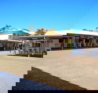 Cascade Motel In Townsville - Mackay Tourism